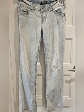 Silver Jeans Light Blue Straight Leg Women's Jeans